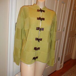 Chartreuse cardigan in block knit with detailed neckline and toggle close